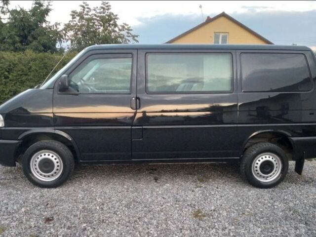 Черный Фольксваген Transporter, объемом двигателя 2.5 л и пробегом 284 тыс. км за 2150 $, фото 3 на Automoto.ua