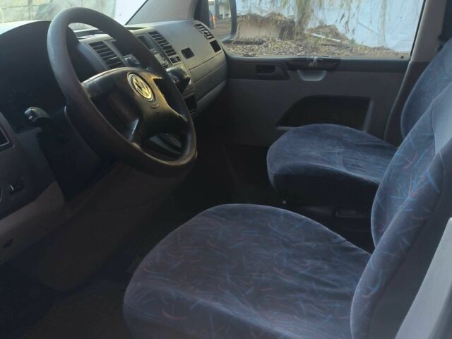 Чорний Фольксваген Transporter, об'ємом двигуна 2.5 л та пробігом 400 тис. км за 6625 $, фото 2 на Automoto.ua