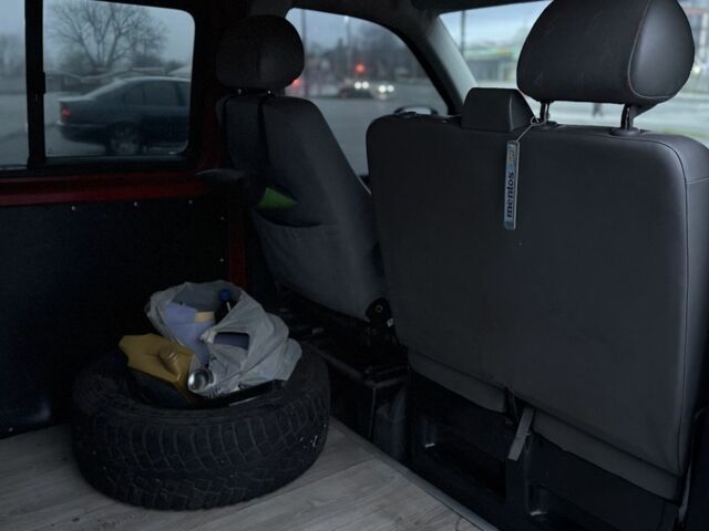 Чорний Фольксваген Transporter, об'ємом двигуна 1.9 л та пробігом 360 тис. км за 4499 $, фото 10 на Automoto.ua