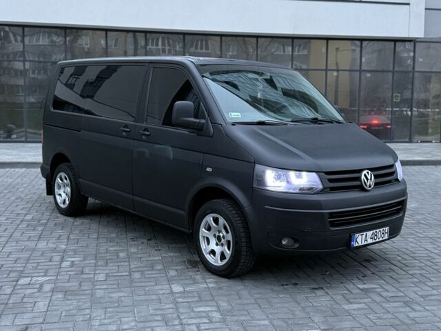 Чорний Фольксваген Transporter, об'ємом двигуна 1.9 л та пробігом 360 тис. км за 4499 $, фото 2 на Automoto.ua