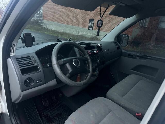 Чорний Фольксваген Transporter, об'ємом двигуна 2.5 л та пробігом 300 тис. км за 4800 $, фото 11 на Automoto.ua