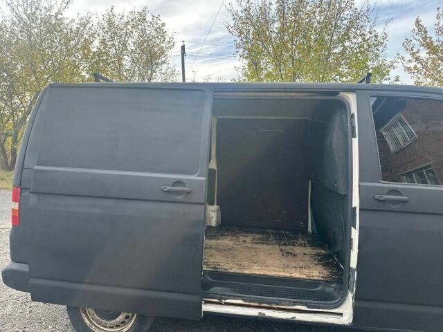 Чорний Фольксваген Transporter, об'ємом двигуна 1.9 л та пробігом 500 тис. км за 4700 $, фото 8 на Automoto.ua