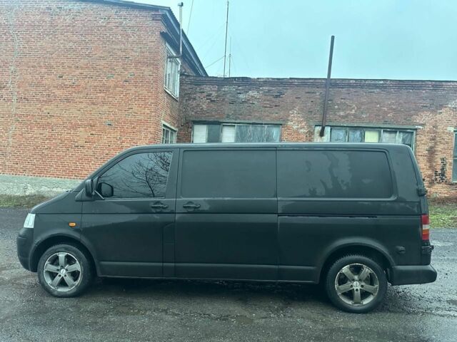 Чорний Фольксваген Transporter, об'ємом двигуна 2.5 л та пробігом 300 тис. км за 4800 $, фото 3 на Automoto.ua