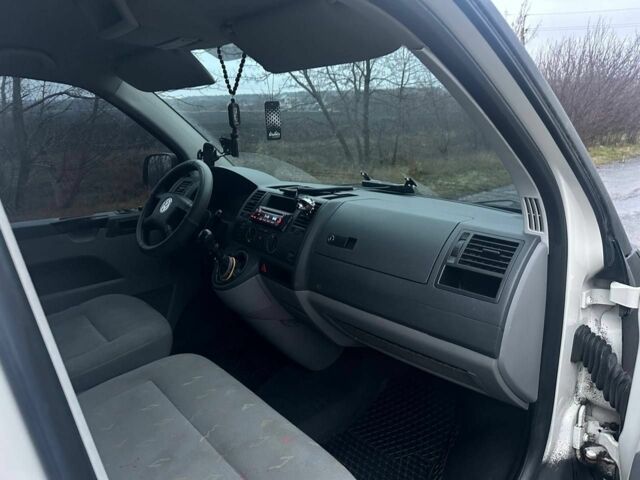 Чорний Фольксваген Transporter, об'ємом двигуна 2.5 л та пробігом 300 тис. км за 4800 $, фото 12 на Automoto.ua