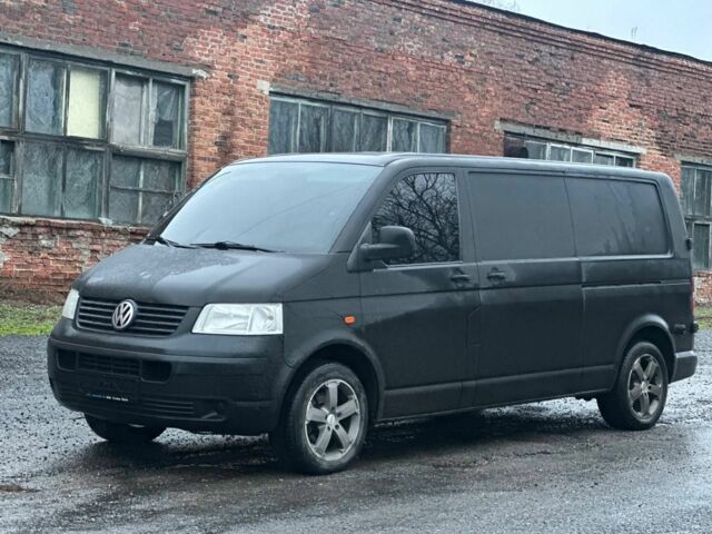 Чорний Фольксваген Transporter, об'ємом двигуна 2.5 л та пробігом 300 тис. км за 4800 $, фото 2 на Automoto.ua
