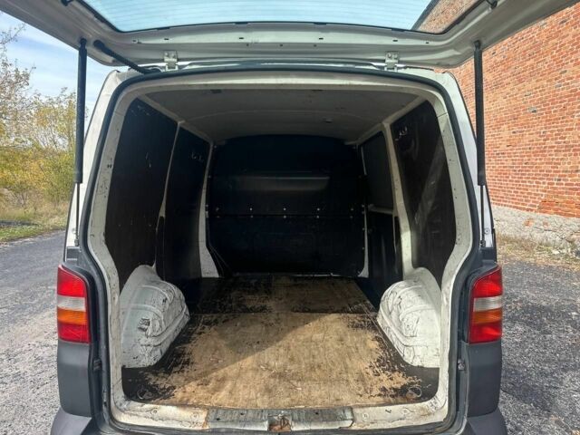 Чорний Фольксваген Transporter, об'ємом двигуна 1.9 л та пробігом 500 тис. км за 4700 $, фото 7 на Automoto.ua