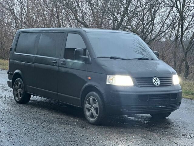 Чорний Фольксваген Transporter, об'ємом двигуна 2.5 л та пробігом 300 тис. км за 4800 $, фото 1 на Automoto.ua