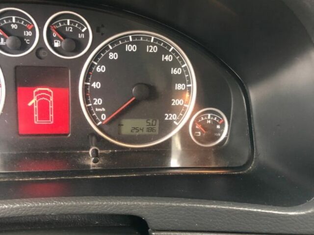 Чорний Фольксваген Transporter, об'ємом двигуна 2.5 л та пробігом 240 тис. км за 4000 $, фото 10 на Automoto.ua