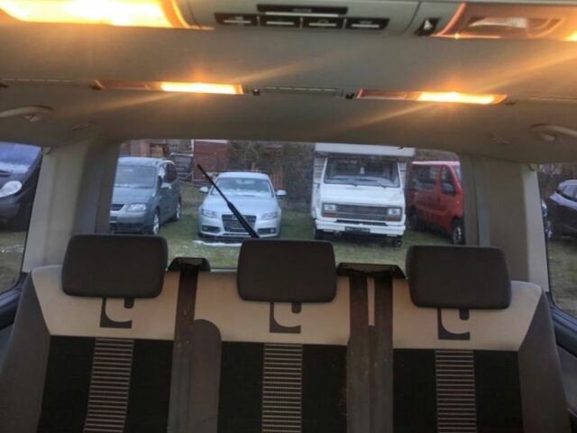 Чорний Фольксваген Transporter, об'ємом двигуна 2.5 л та пробігом 240 тис. км за 4000 $, фото 13 на Automoto.ua