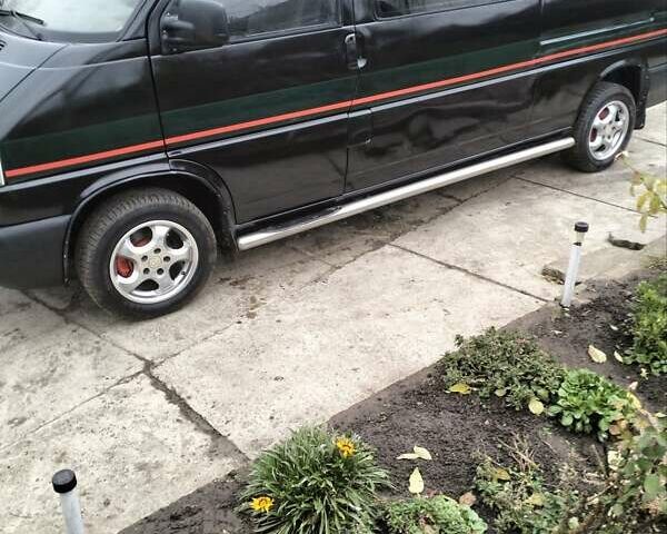 Черный Фольксваген Transporter, объемом двигателя 2.5 л и пробегом 300 тыс. км за 3700 $, фото 3 на Automoto.ua