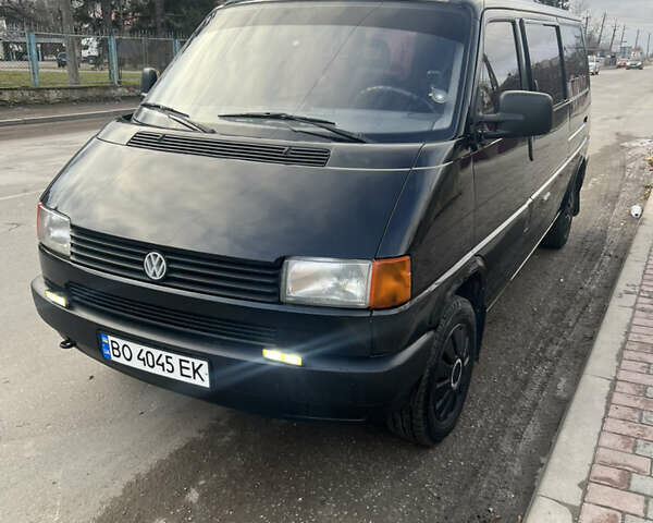 Чорний Фольксваген Transporter, об'ємом двигуна 2.4 л та пробігом 489 тис. км за 5100 $, фото 1 на Automoto.ua