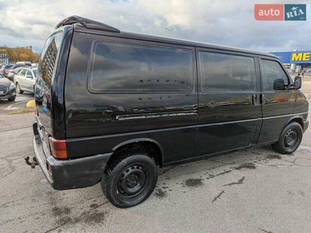 Чорний Фольксваген Transporter, об'ємом двигуна 1.9 л та пробігом 380 тис. км за 4800 $, фото 3 на Automoto.ua