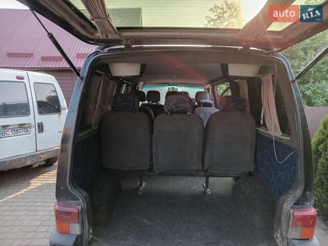 Чорний Фольксваген Transporter, об'ємом двигуна 2.46 л та пробігом 450 тис. км за 5100 $, фото 6 на Automoto.ua