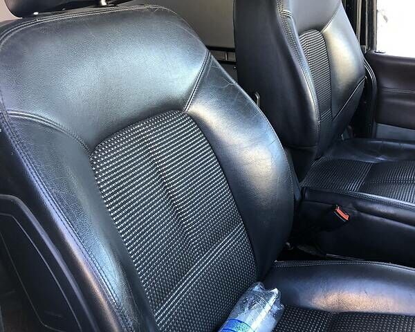 Чорний Фольксваген Transporter, об'ємом двигуна 2.5 л та пробігом 450 тис. км за 5900 $, фото 3 на Automoto.ua