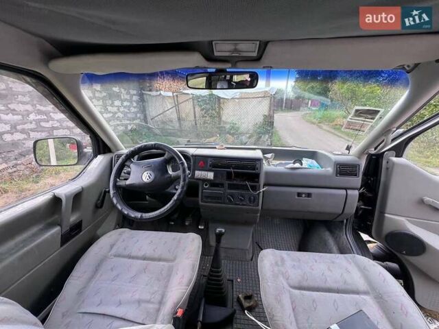 Черный Фольксваген Transporter, объемом двигателя 1.9 л и пробегом 341 тыс. км за 5500 $, фото 11 на Automoto.ua