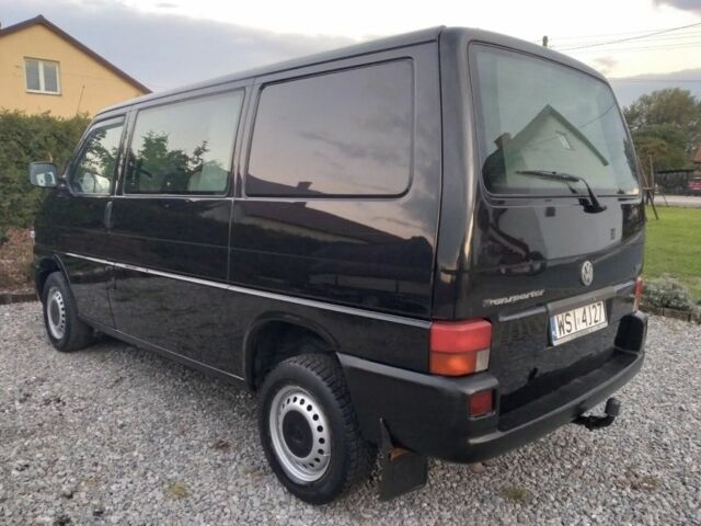 Черный Фольксваген Transporter, объемом двигателя 1.9 л и пробегом 247 тыс. км за 2400 $, фото 6 на Automoto.ua