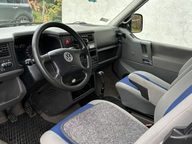 Чорний Фольксваген Transporter, об'ємом двигуна 2.5 л та пробігом 200 тис. км за 2950 $, фото 8 на Automoto.ua