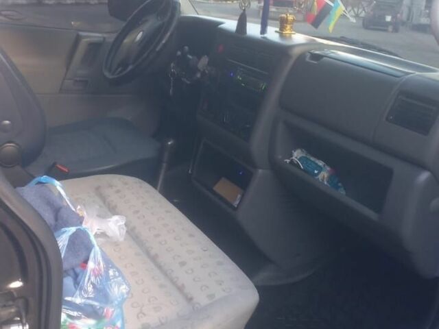 Черный Фольксваген Transporter, объемом двигателя 2.5 л и пробегом 438 тыс. км за 9300 $, фото 4 на Automoto.ua