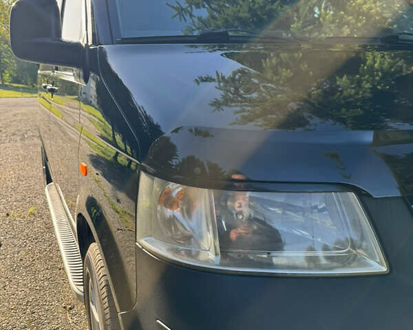 Черный Фольксваген Transporter, объемом двигателя 2.46 л и пробегом 318 тыс. км за 10500 $, фото 12 на Automoto.ua