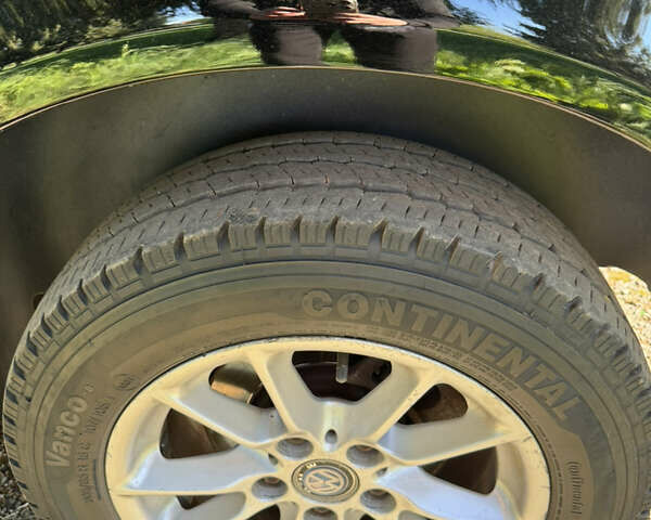 Черный Фольксваген Transporter, объемом двигателя 2.46 л и пробегом 318 тыс. км за 10500 $, фото 63 на Automoto.ua