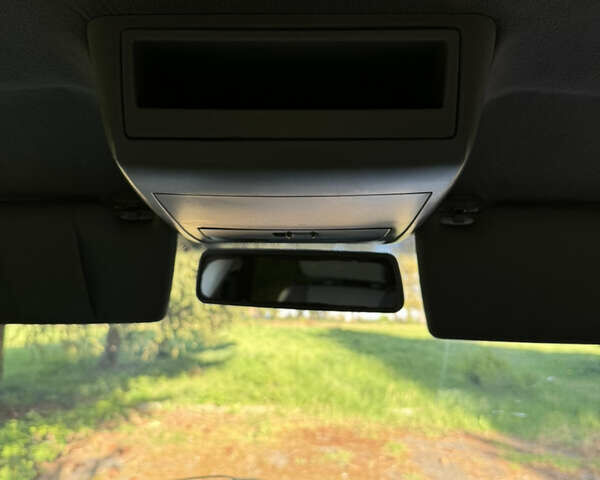 Черный Фольксваген Transporter, объемом двигателя 2.46 л и пробегом 318 тыс. км за 10500 $, фото 94 на Automoto.ua