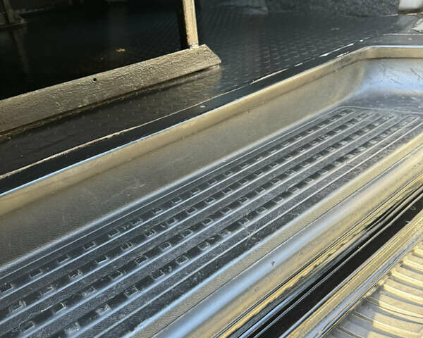 Черный Фольксваген Transporter, объемом двигателя 2.46 л и пробегом 318 тыс. км за 10500 $, фото 43 на Automoto.ua