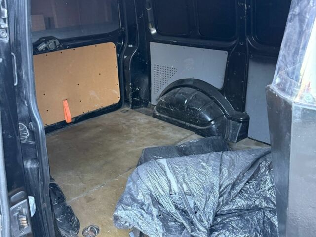 Черный Фольксваген Transporter, объемом двигателя 2.5 л и пробегом 233 тыс. км за 5250 $, фото 5 на Automoto.ua