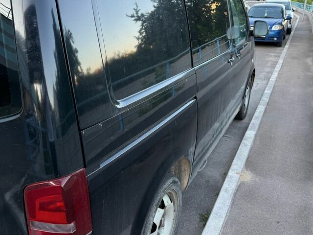 Черный Фольксваген Transporter, объемом двигателя 2.5 л и пробегом 233 тыс. км за 5250 $, фото 4 на Automoto.ua