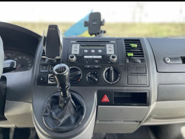 Черный Фольксваген Transporter, объемом двигателя 2.5 л и пробегом 280 тыс. км за 6500 $, фото 6 на Automoto.ua