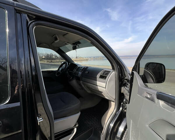 Черный Фольксваген Transporter, объемом двигателя 2.46 л и пробегом 385 тыс. км за 8650 $, фото 3 на Automoto.ua