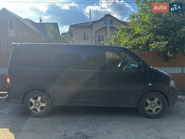 Черный Фольксваген Transporter, объемом двигателя 1.9 л и пробегом 400 тыс. км за 7700 $, фото 1 на Automoto.ua