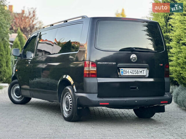 Чорний Фольксваген Transporter, об'ємом двигуна 2.46 л та пробігом 517 тис. км за 8500 $, фото 2 на Automoto.ua