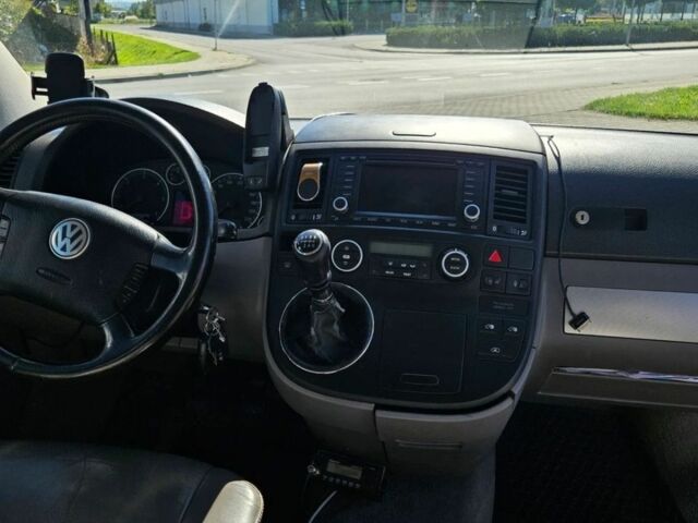 Черный Фольксваген Transporter, объемом двигателя 0 л и пробегом 284 тыс. км за 3700 $, фото 9 на Automoto.ua