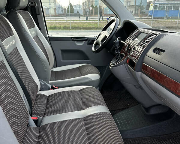 Черный Фольксваген Transporter, объемом двигателя 2.46 л и пробегом 286 тыс. км за 9900 $, фото 11 на Automoto.ua