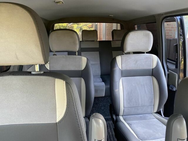 Черный Фольксваген Transporter, объемом двигателя 1.9 л и пробегом 327 тыс. км за 9000 $, фото 10 на Automoto.ua