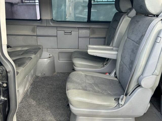 Черный Фольксваген Transporter, объемом двигателя 2.5 л и пробегом 266 тыс. км за 12000 $, фото 15 на Automoto.ua