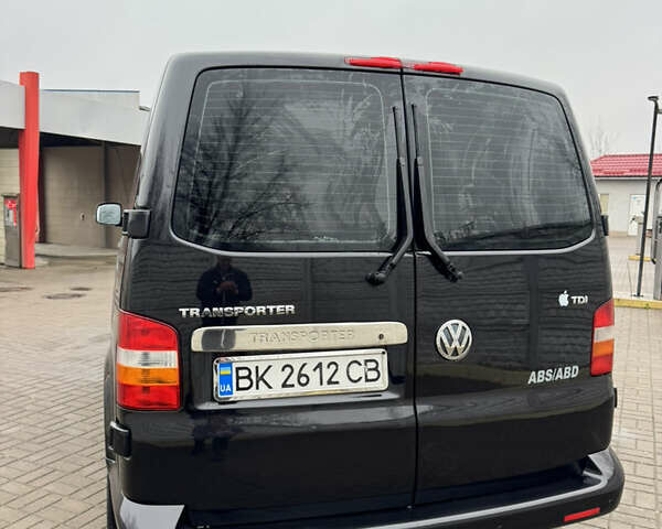 Черный Фольксваген Transporter, объемом двигателя 2.5 л и пробегом 359 тыс. км за 7999 $, фото 21 на Automoto.ua