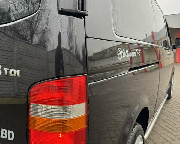 Черный Фольксваген Transporter, объемом двигателя 2.5 л и пробегом 359 тыс. км за 7999 $, фото 29 на Automoto.ua