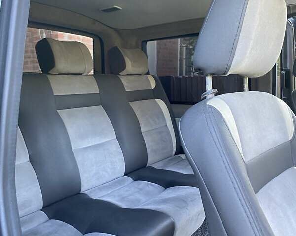 Черный Фольксваген Transporter, объемом двигателя 1.9 л и пробегом 327 тыс. км за 9000 $, фото 2 на Automoto.ua