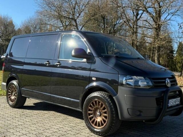 Чорний Фольксваген Transporter, об'ємом двигуна 2.5 л та пробігом 200 тис. км за 4000 $, фото 1 на Automoto.ua