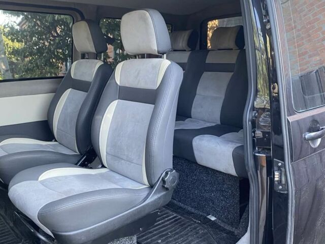 Черный Фольксваген Transporter, объемом двигателя 1.9 л и пробегом 327 тыс. км за 9000 $, фото 4 на Automoto.ua