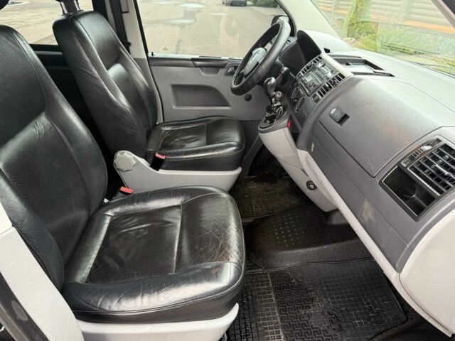 Черный Фольксваген Transporter, объемом двигателя 2.5 л и пробегом 287 тыс. км за 9800 $, фото 17 на Automoto.ua