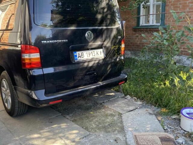 Черный Фольксваген Transporter, объемом двигателя 1.9 л и пробегом 327 тыс. км за 9000 $, фото 1 на Automoto.ua