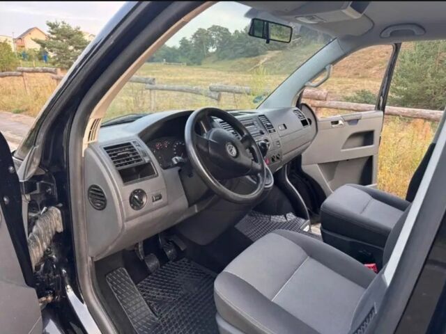 Черный Фольксваген Transporter, объемом двигателя 0 л и пробегом 280 тыс. км за 3000 $, фото 11 на Automoto.ua