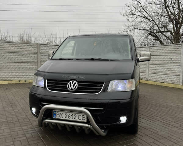 Черный Фольксваген Transporter, объемом двигателя 2.5 л и пробегом 359 тыс. км за 7999 $, фото 9 на Automoto.ua