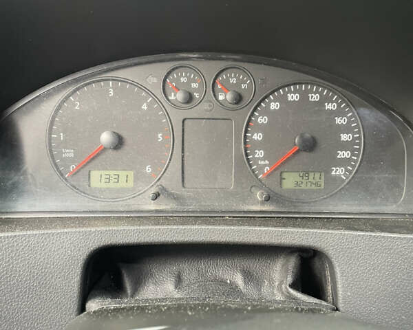 Черный Фольксваген Transporter, объемом двигателя 2.5 л и пробегом 321 тыс. км за 12100 $, фото 11 на Automoto.ua