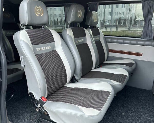 Черный Фольксваген Transporter, объемом двигателя 2.46 л и пробегом 286 тыс. км за 9900 $, фото 12 на Automoto.ua