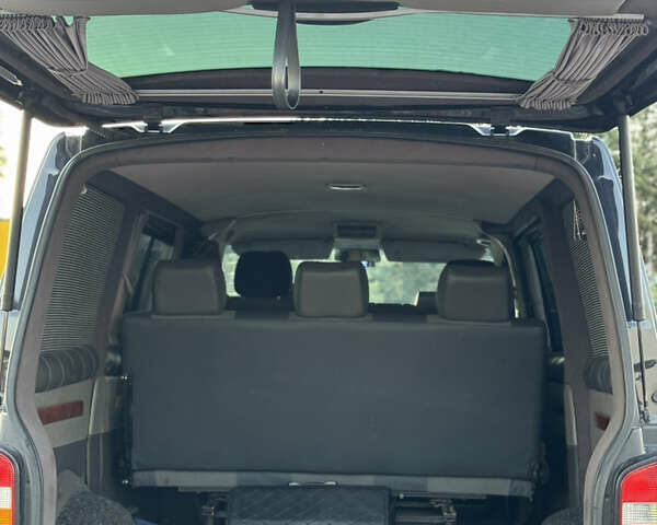 Черный Фольксваген Transporter, объемом двигателя 2.5 л и пробегом 300 тыс. км за 9500 $, фото 13 на Automoto.ua