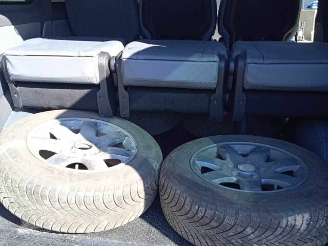 Чорний Фольксваген Transporter, об'ємом двигуна 2.5 л та пробігом 362 тис. км за 9800 $, фото 9 на Automoto.ua