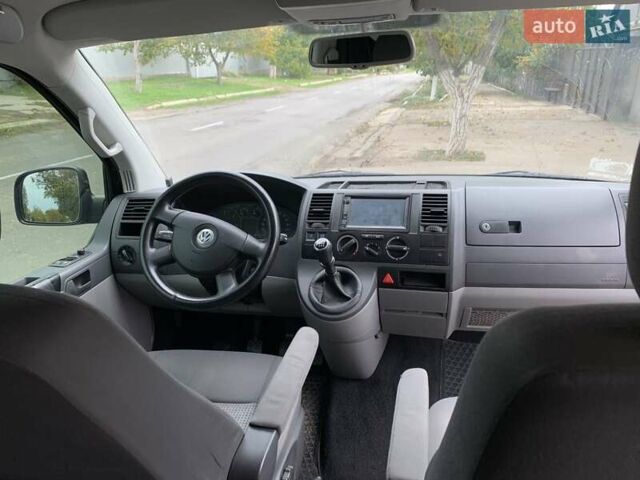 Чорний Фольксваген Transporter, об'ємом двигуна 2.46 л та пробігом 361 тис. км за 9999 $, фото 2 на Automoto.ua